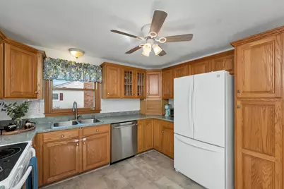 51 Bedard Avenue, Derry, NH 03038 - Photo 16