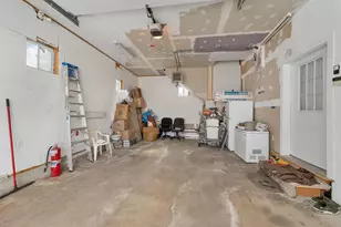 5 Howard St, Pembroke, NH 03275 - Photo 32