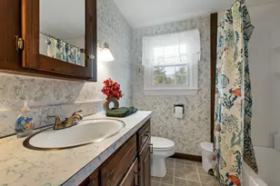 102 Sanborn Rd, East Kingston, NH 03827 - Photo 40