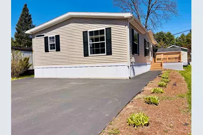 545 Elm Street #4, Milford, NH 03055 - Photo 2