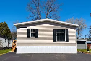 545 Elm St, Milford, NH 03055 - Photo 8
