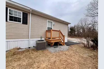 545 Elm Street #4, Milford, NH 03055 - Photo 10