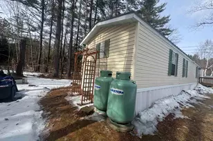 82 Sunset Cir, Campton, NH 03223 - Photo 4