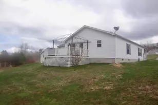 10 Eagle Nest Dr, Franklin, NH 03235 - Photo 2