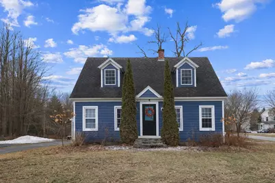 153 Elm Street, Derby, VT 05830 - Photo 2