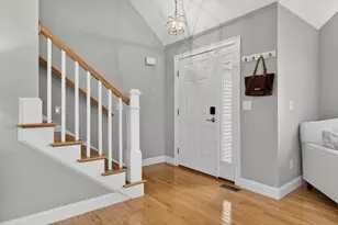 25 Schooner Dr, Dover, NH 03820 - Photo 8