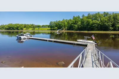 25 Schooner Drive, Dover, NH 03820 - Photo 2