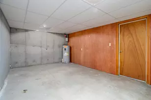 9 Governor Square, Peterborough, NH 03458 - Photo 20