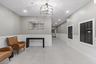 10100 S Willow St, Manchester, NH 03103 - Photo 2