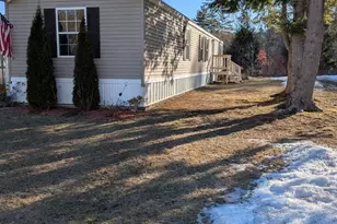 11 Rachael Pl, Claremont, NH 03743 - Photo 4