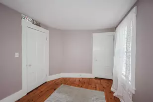 38 Oak St, Milford, NH 03055 - Photo 14