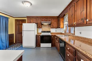 30 Josephine Dr, Hampton, NH 03842 - Photo 6