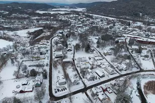 41 Ammonoosuc St, Haverhill, NH 03785 - Photo 6