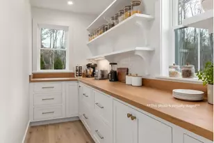 124 Wentworth Dr, Greenland, NH 03840 - Photo 8