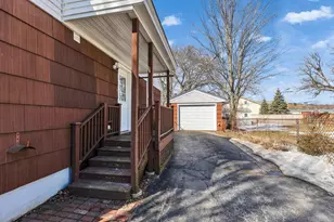 385 Hill St, Manchester, NH 03102 - Photo 44