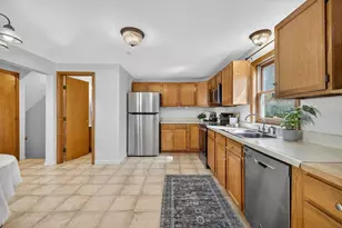 620 Hackett Hill Rd, Manchester, NH 03102 - Photo 8