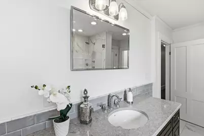 323 Myrtle Street, Manchester, NH 03104 - Photo 34