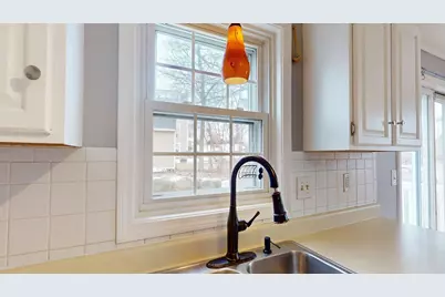 29 Beech Hill Avenue #29, Manchester, NH 03103 - Photo 12