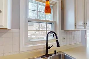 29 Beech Hill Ave, Manchester, NH 03103 - Photo 12