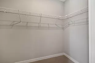 51 Elm St, Laconia, NH 03246 - Photo 16