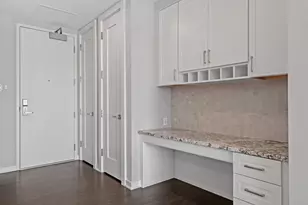 51 Elm St, Laconia, NH 03246 - Photo 16