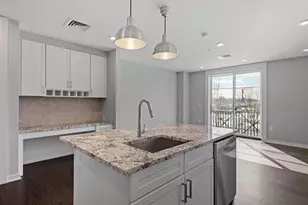 51 Elm St, Laconia, NH 03246 - Photo 2