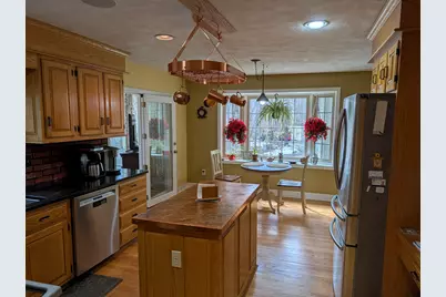 29 Lexington Road, Atkinson, NH 03811 - Photo 4