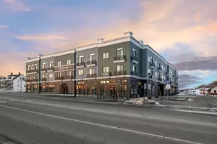 51 Elm St, Laconia, NH 03246 - Photo 24