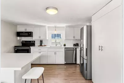 197 Madison Street #5, Portsmouth, NH 03801 - Photo 8