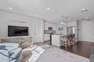 51 Elm St, Laconia, NH 03246 - Photo 8