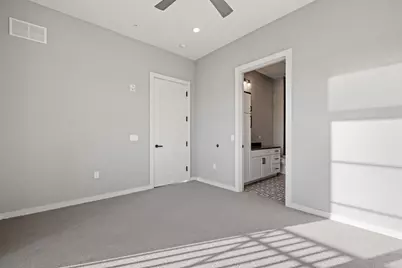 51 Elm Street #304, Laconia, NH 03246 - Photo 18