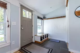 1936 Lake Shore Rd, Manchester, NH 03109 - Photo 18