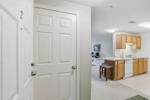 10 Vista Ridge Dr, Londonderry, NH 03053 - Photo 2