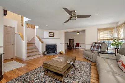 331 Fox Run Road, Hudson, NH 03051 - Photo 4