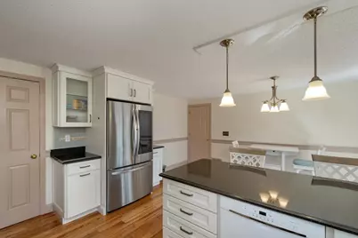 331 Fox Run Road, Hudson, NH 03051 - Photo 12