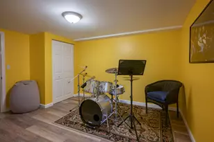 9 Rugby Rd, Nashua, NH 03063 - Photo 34