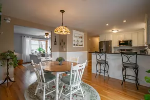 9 Rugby Rd, Nashua, NH 03063 - Photo 12