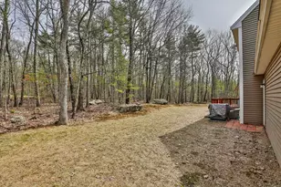 24 Captain Seaver Rd, Brookline, NH 03033 - Photo 4