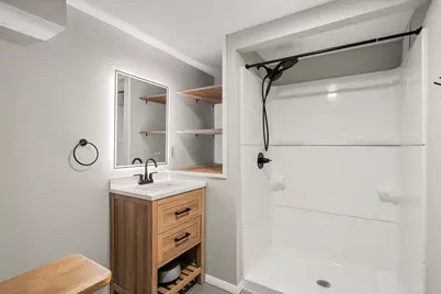 62 Hooksett Road, Auburn, NH 03032 - Photo 32