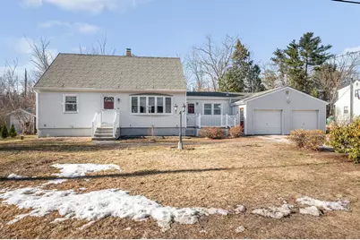 4 Paul Avenue, Derry, NH 03038 - Photo 2