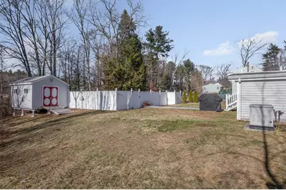 4 Paul Avenue, Derry, NH 03038 - Photo 26