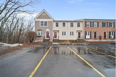 922 Fox Hollow Way #922, Manchester, NH 03104 - Photo 2