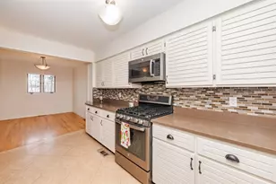 61 Spinnaker Way, Portsmouth, NH 03801 - Photo 2