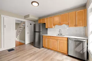 184 Echo Ave, Portsmouth, NH 03801 - Photo 8