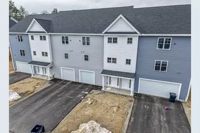 15 Autumn Lane, Raymond, NH 03077 - Photo 2