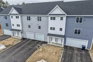 15 Autumn Ln, Raymond, NH 03077 - Photo 2