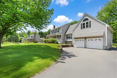 6 Homestead Drive, Derry, NH 03038 - Photo 2