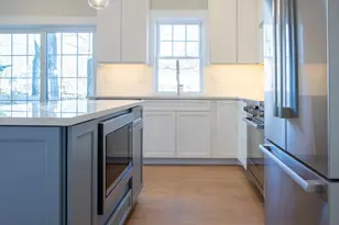 136 Locust St, Dover, NH 03820 - Photo 12