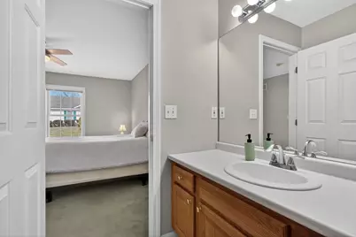 34 Lincoln Drive, Londonderry, NH 03053 - Photo 22