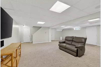 17 Kent Street, Windham, NH 03087 - Photo 26